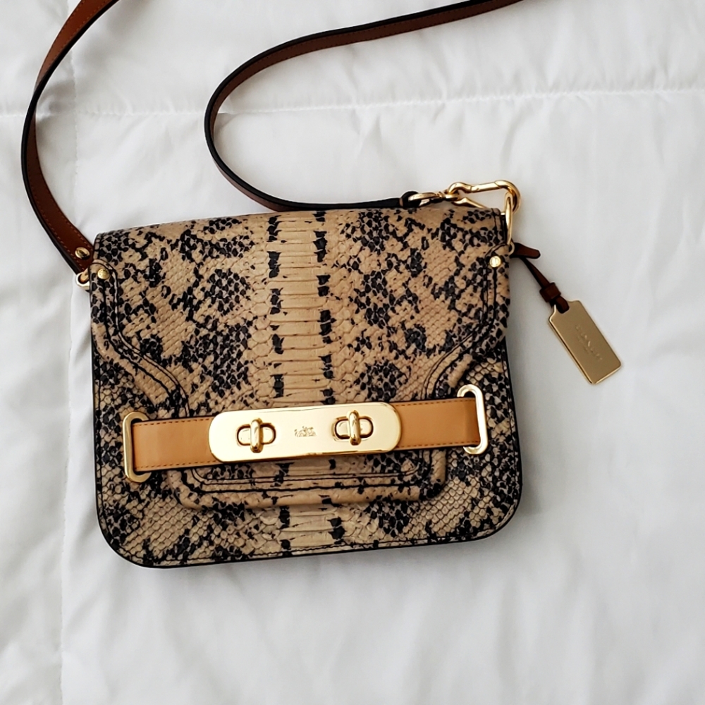 Coach crossbody purse